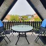 Krisztian Apartmanhaz شقة فونيارتْسفاشغ