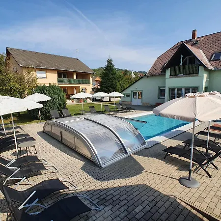 Krisztian Apartmanhaz Apartment