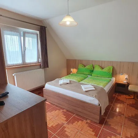 Krisztian Apartmanhaz Apartment