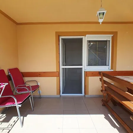 Krisztian Apartmanhaz