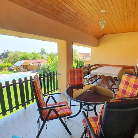 Krisztian Apartmanhaz Apartment