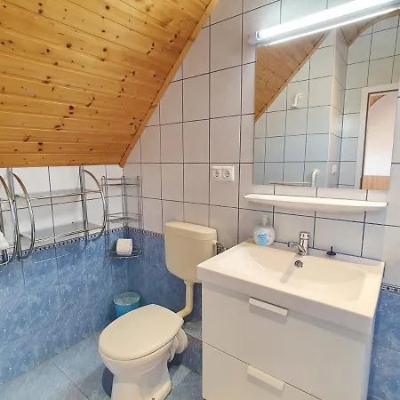 Apartment Krisztian Apartmanhaz Vonyarcvashegy